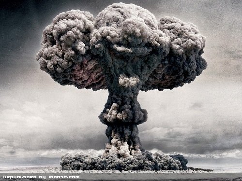 انفجار بمب اتم چگونه است