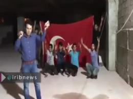 شکستن گوشی های آیفون در ترکیه