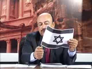 آتش زدن پرچم اسرائیل در برنامه زنده یک شبکه اردنی