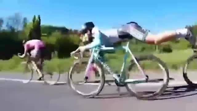 روشی جالب برای سبقت گرفتن با دوچرخه