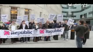 تجمع مخالفان نظام سلطنتی انگلیس در مقابل بی بی سی