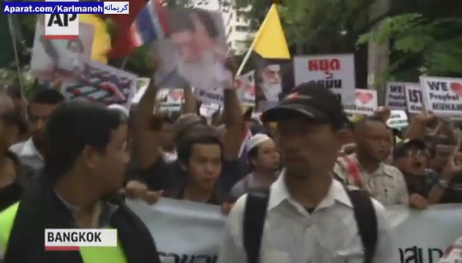 تصاویر امام خمینی(ره) و امام خامنه ای در تظاهرات مردم تایلند