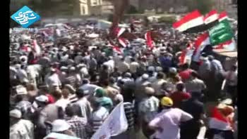 بمان و مقاومت کن شعار مصری ها در پاسخ به تهدیدات ارتش
