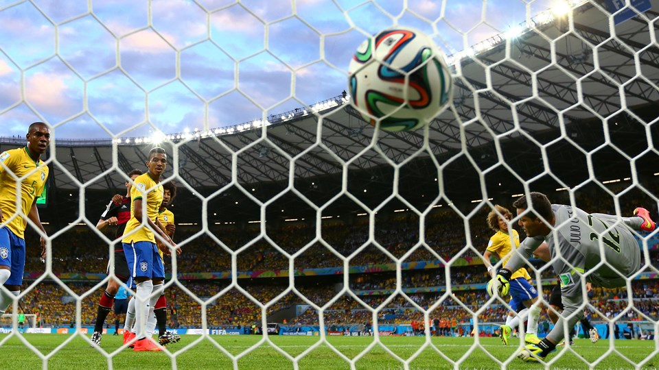 خلاصه بازی برزیل - آلمان (1-7)