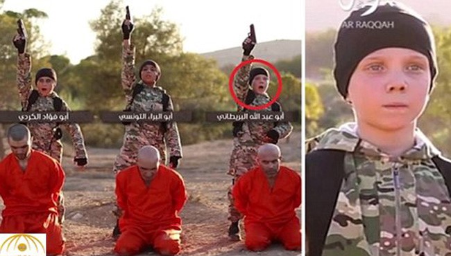 ویدئوی اعدام پنچ اسیر توسط کودکان داعشی