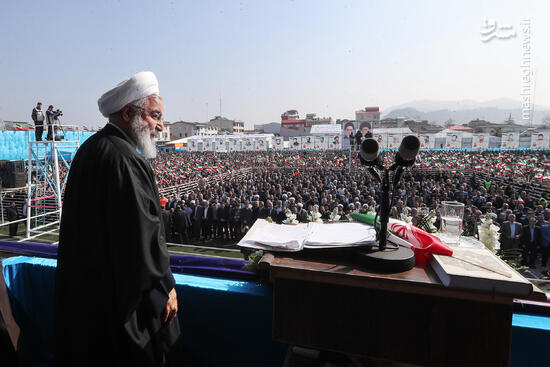 روحانی: رهبر انقلاب فرمودند در شرایط جنگ اقتصادی باید فرمانده این جنگ، رئیس جمهور باشد